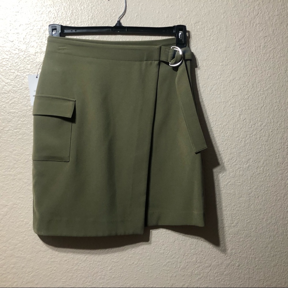 Nine West skirt Olive green